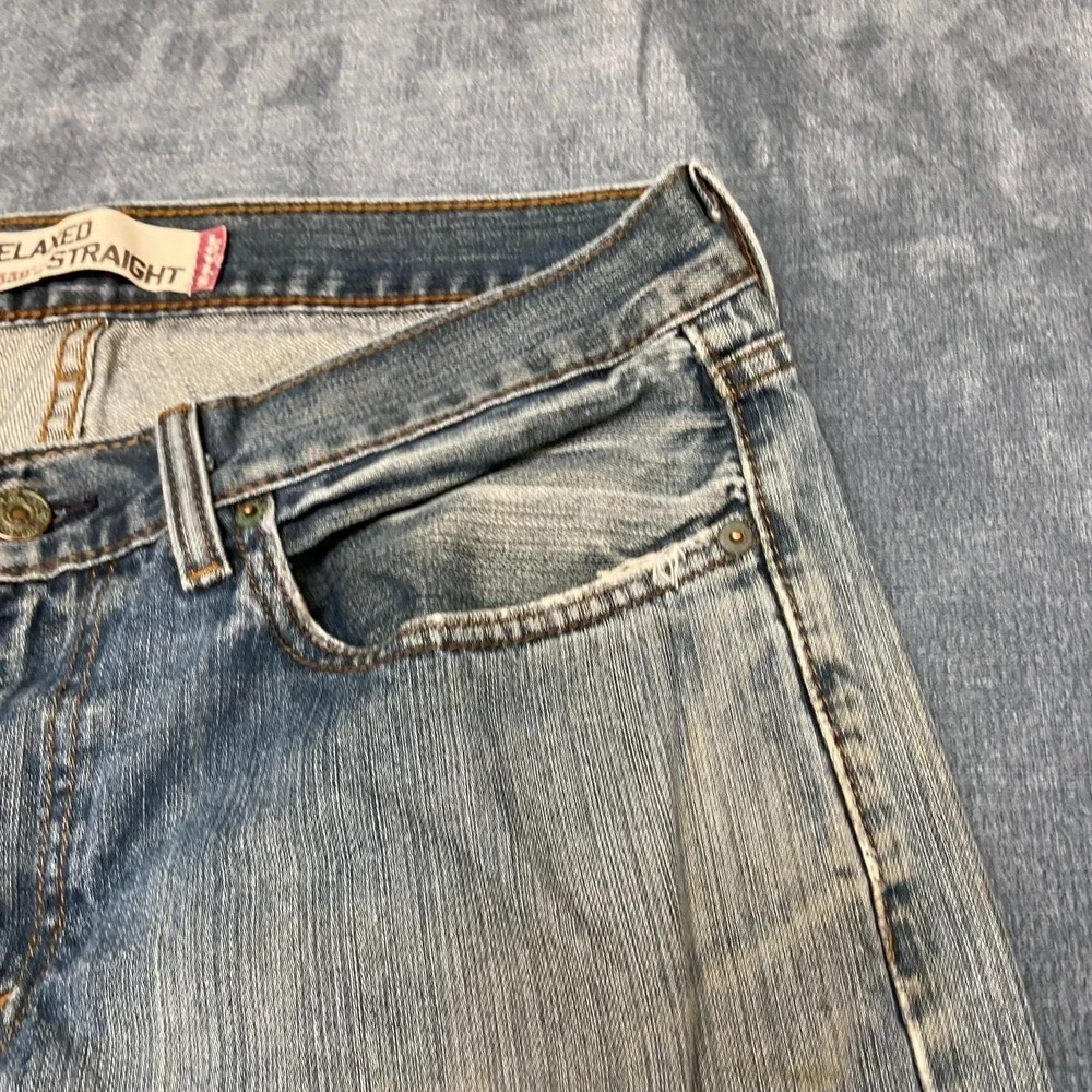 Levi's 559 Jeans Mens 33x32 Blue Denim All Day Comfort Relaxed Fit Straight Leg